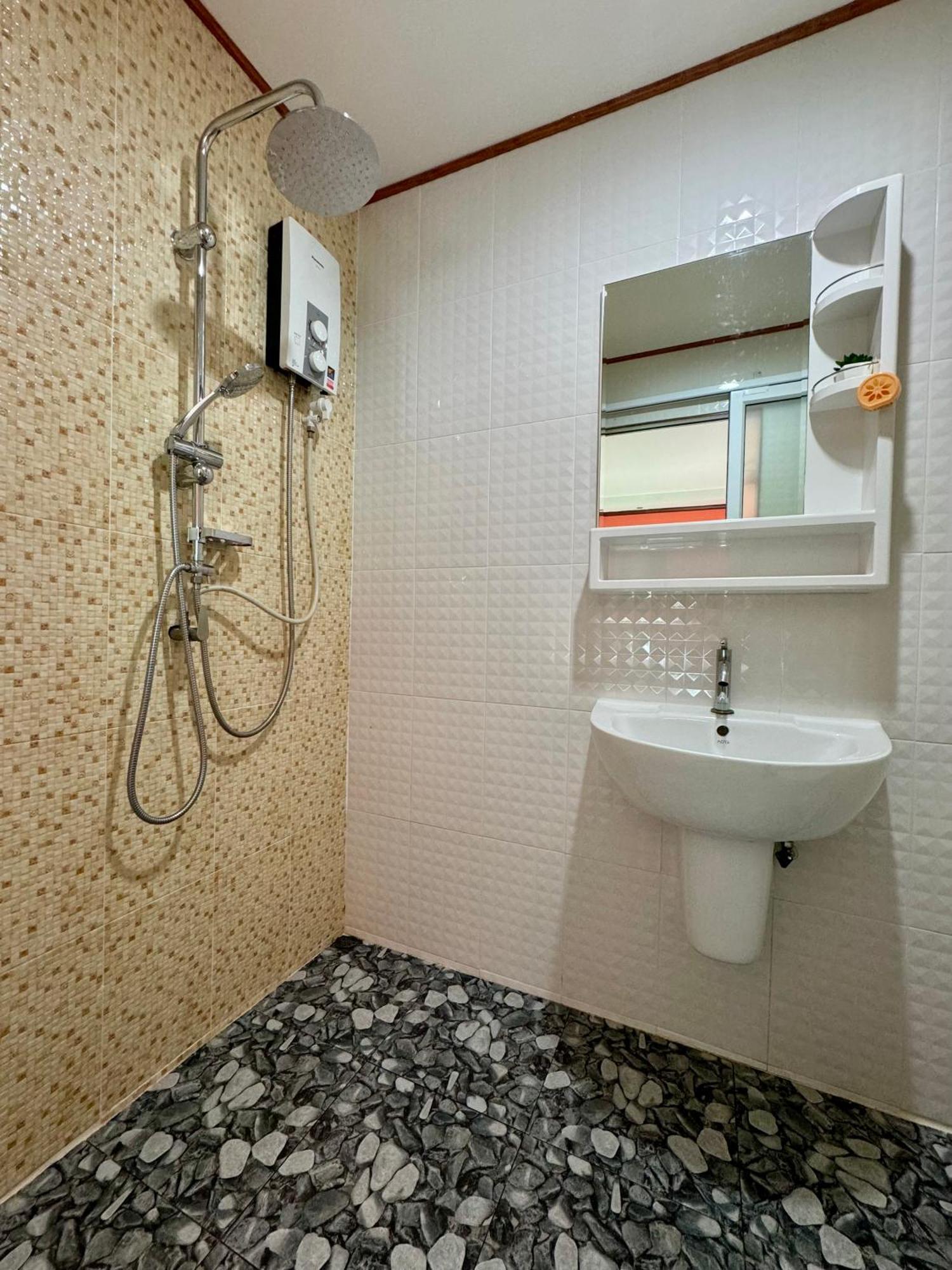 קו לנטה Thai Smile Bungalows מראה חיצוני תמונה